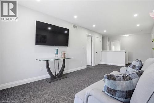 7 Upper Mercer Street Unit# G30, Kitchener, ON - Indoor