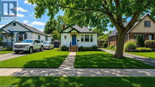 30 Third Avenue, St. Thomas, ON 