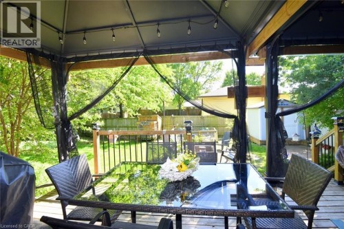 18 Dennis Avenue, Waterdown, ON - Outdoor With Deck Patio Veranda With Exterior