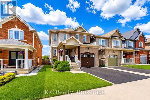 40 PUTTINGEDGE DRIVE  Whitby (Rolling Acres), ON L1R 0H7
