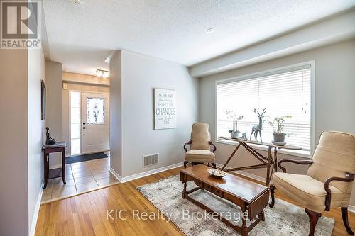 40 Puttingedge Drive, Whitby (Rolling Acres), ON 