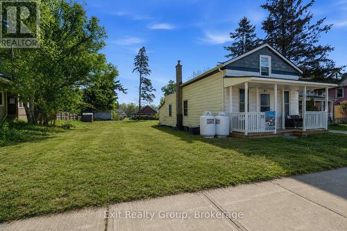 27 Young Street, Brighton, ON 