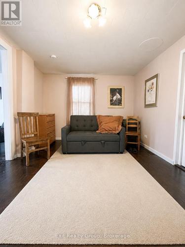 27 Young Street, Brighton, ON 