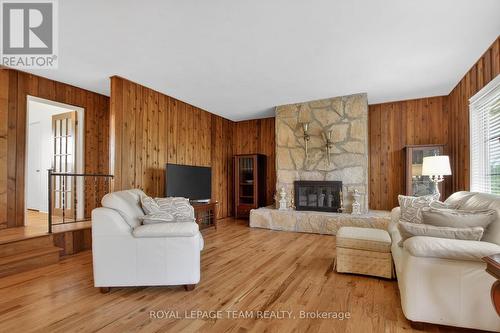 Living Room - 434 High Street, Beckwith, ON 