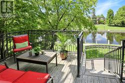 49B FIRST AVENUE  Ottawa, ON K1S 2G1