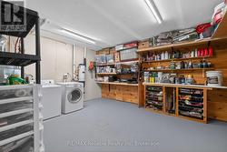 Workshop/Laundry room - 