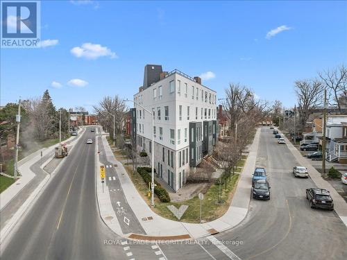 204 - 150 Greenfield Avenue, Ottawa, ON 