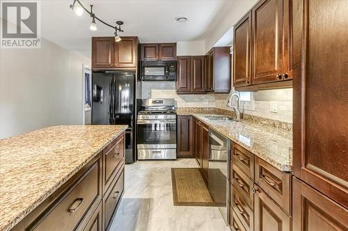1281 North Shore Drive, Sudbury, ON - Indoor Photo Showing Kitchen