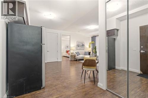 Foyer - 112 King Street E Unit# 408, Hamilton, ON 