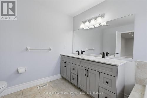 1633 Grandview Street N, Oshawa (Taunton), ON 