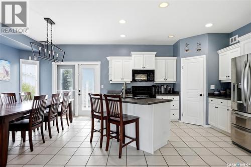 206 Carr Lane, Saskatoon, SK 