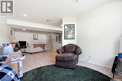 206 Carr Lane, Saskatoon, SK 