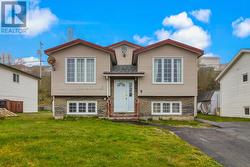 9 Hemmer Jane Drive Mount Pearl, NL A1N 4V5