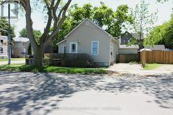 175 DAVIS STREET Sarnia, ON N7T 1A5