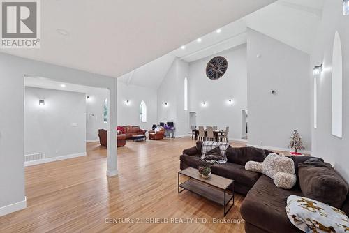 12 Maple Street, South Glengarry, ON 