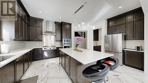 3 Mary Willson Court, East Gwillimbury, ON 