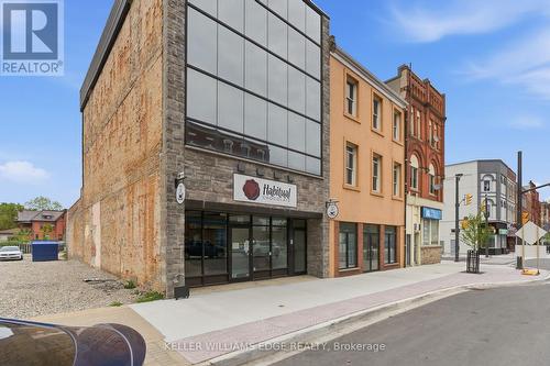 Exterior - 389 Dundas Street, Woodstock, ON 