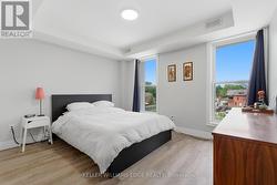 Main bedroom third floor - 