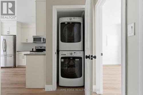 Second Floor Laundry - 389 Dundas Street, Woodstock, ON 