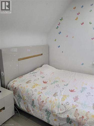Image quality insufficient for description - 153 Arnold Street, Kitchener, ON 