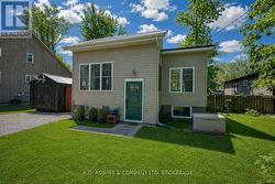 10585 MAPLEWOOD DRIVE Wainfleet (Lakeshore), ON L3K 5V4