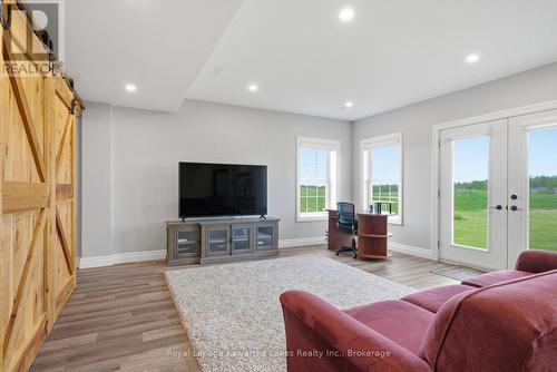 431 Meadowview Road, Kawartha Lakes (Emily), ON 