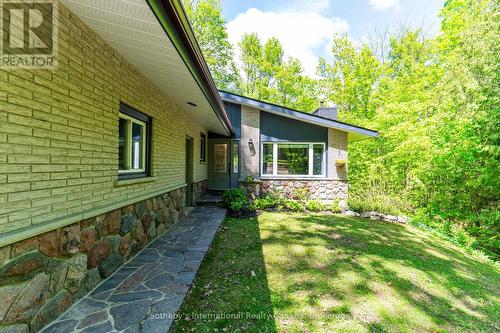 180 Clairmont Road, Gravenhurst (Muskoka (S)), ON - Outdoor