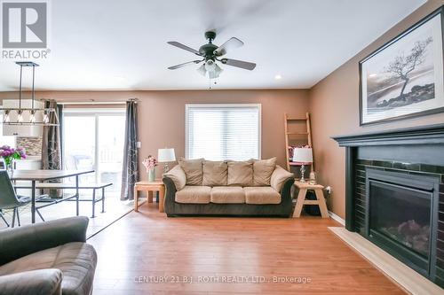 42 Farmstead Crescent, Barrie, ON 