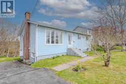 12 Pinebud Crescent Mount Pearl, NL A1N 1N8