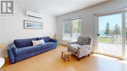 1028 Bay Estates, Nemi, ON 