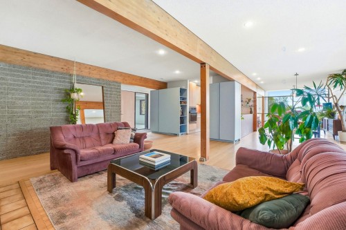 Salon - 62 Route 204, Sainte-Justine, QC - Indoor Photo Showing Living Room