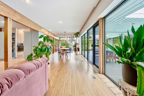 Salon - 62 Route 204, Sainte-Justine, QC -  Photo Showing Other Room