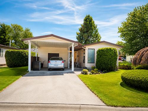 118-1255 Raymer Avenue  Kelowna, BC V1W 3S3