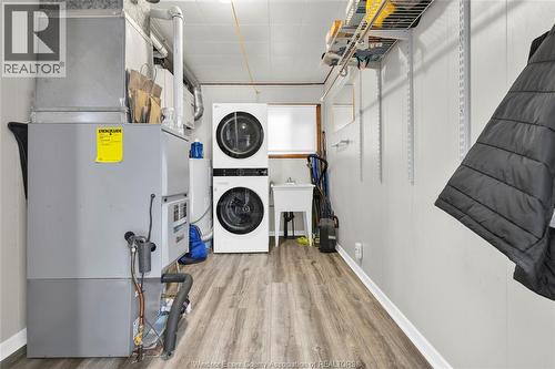 329 Parkside Drive, Mcgregor, ON 