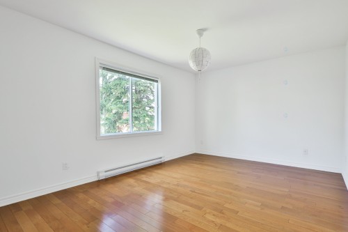 Chambre à coucher - 119 90E Avenue, Laval (Chomedey), QC 