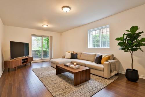 Salle familiale - 119 90E Avenue, Laval (Chomedey), QC 