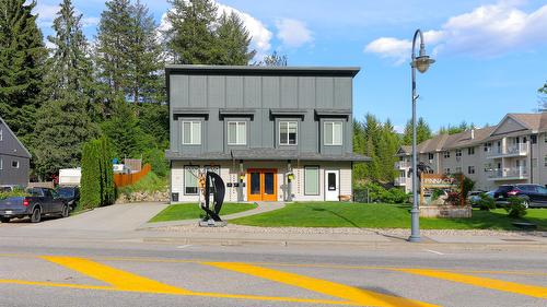1-495 Columbia Street, Castlegar, BC 
