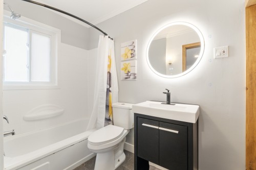 Salle de bains - 956  - 958 Rue Wolfe, Trois-Rivières, QC 