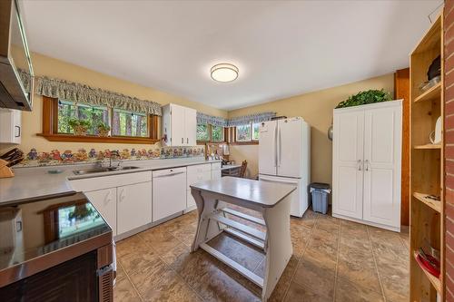 8807 Highway 95A, Kimberley, BC 