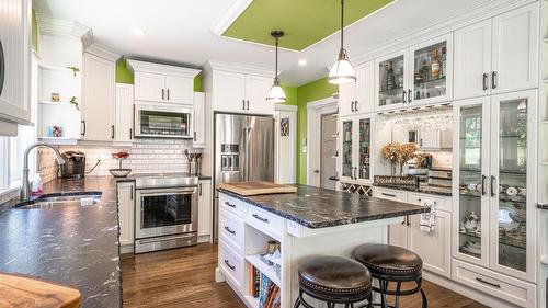 749 Enderby - Grindrod Road, Enderby, BC - Indoor Photo Showing Kitchen With Double Sink With Upgraded Kitchen