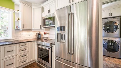 749 Enderby - Grindrod Road, Enderby, BC - Indoor Photo Showing Laundry Room