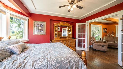 749 Enderby - Grindrod Road, Enderby, BC - Indoor Photo Showing Bedroom