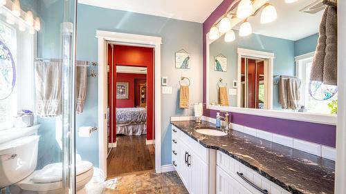 749 Enderby - Grindrod Road, Enderby, BC - Indoor Photo Showing Bathroom