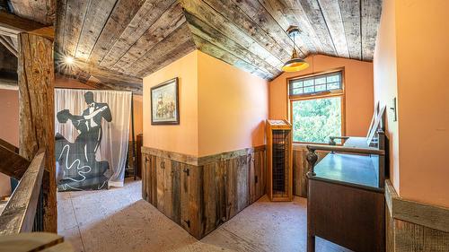 749 Enderby - Grindrod Road, Enderby, BC - Indoor Photo Showing Other Room