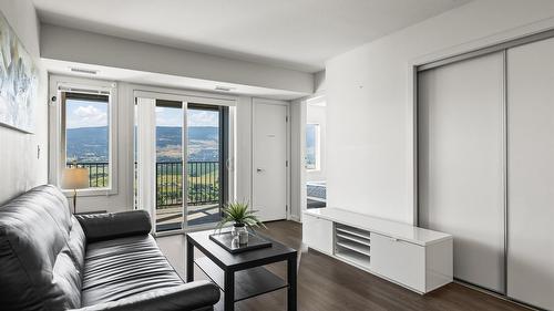 Ph17-775 Academy Way, Kelowna, BC 