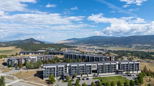 Ph17-775 Academy Way, Kelowna, BC 