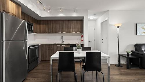 Ph17-775 Academy Way, Kelowna, BC 