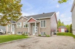 52 Rue du Monarque Québec (Charlesbourg), QC G2N 2J9