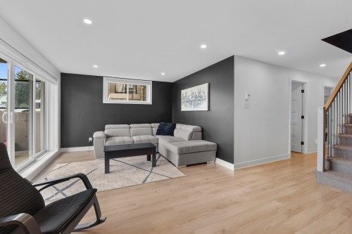 Salle familiale - 101-289 Rue Principale, Saint-Donat, QC 