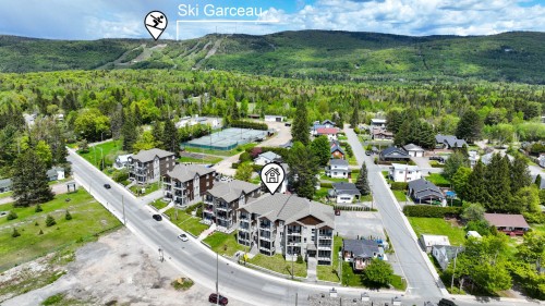 Vue d'ensemble - 101-289 Rue Principale, Saint-Donat, QC 